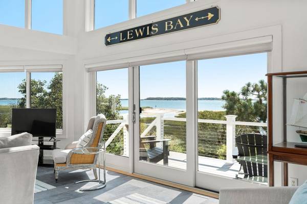 18 Rachel Rd, Yarmouth, MA 02673