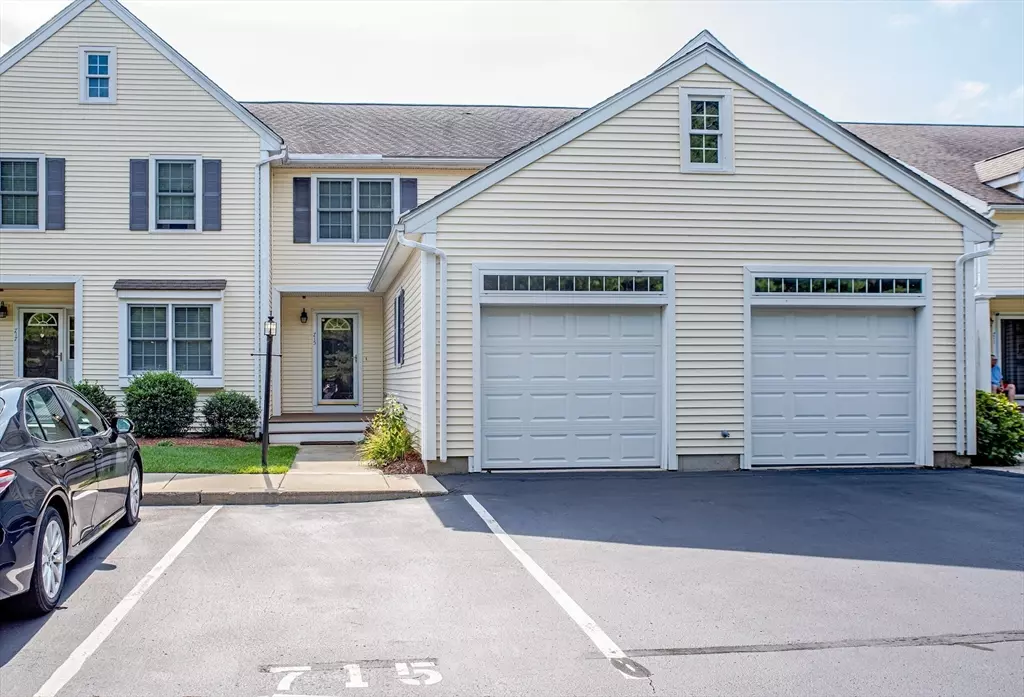 Abington, MA 02351,715 Thayer St #715