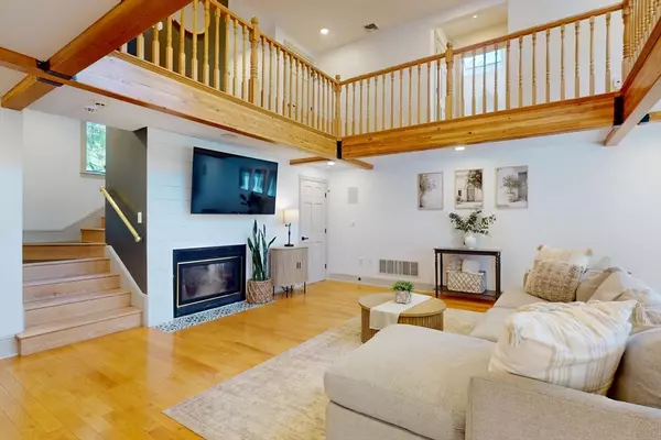 Lincoln, MA 01773,22 Old Cambridge Tpke