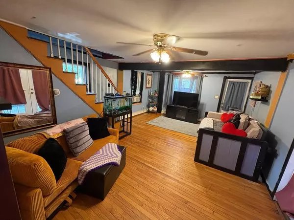 Taunton, MA 02780,11 Talbot Ave