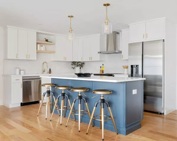 655 Saratoga Street #3, Boston, MA 02128