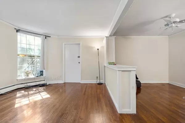 Brookline, MA 02446,143 Longwood Avenue #1