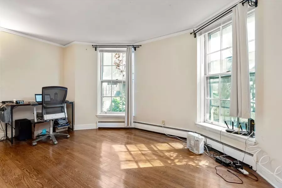 143 Longwood Avenue #1, Brookline, MA 02446