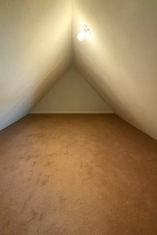 New Bedford, MA 02740,23 Borden St