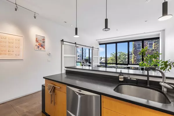 Boston, MA 02127,36 A St #3B