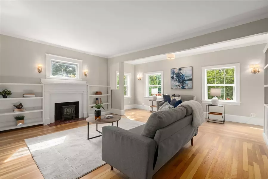 63 Edenfield Ave, Watertown, MA 02472