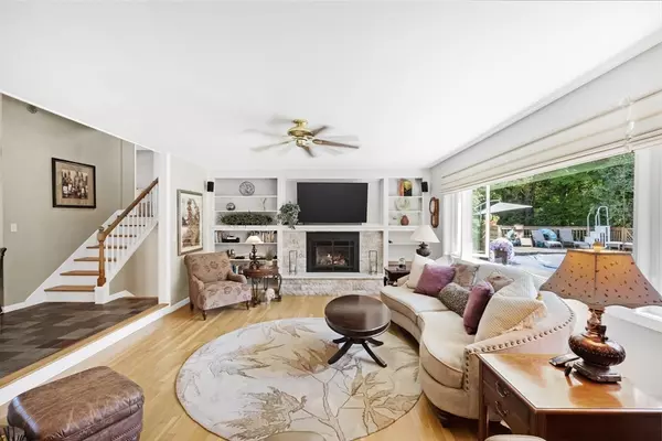 Paxton, MA 01612,3 Woodland Drive