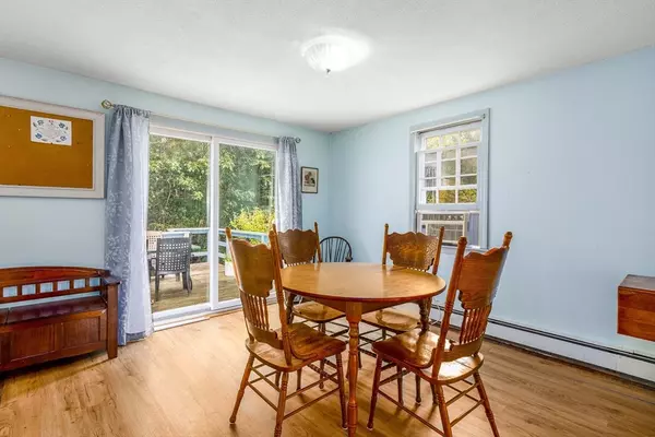 Falmouth, MA 02536,2 Swallow Street