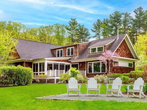 Dedham, MA 02026,37 Cottage Cir #37