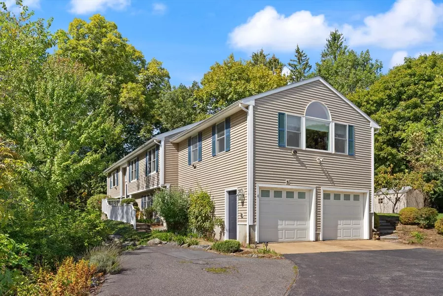 6 Meadowsweet Rd, Shrewsbury, MA 01545