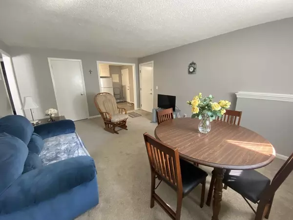 Haverhill, MA 01832,635 West Lowell Ave #7