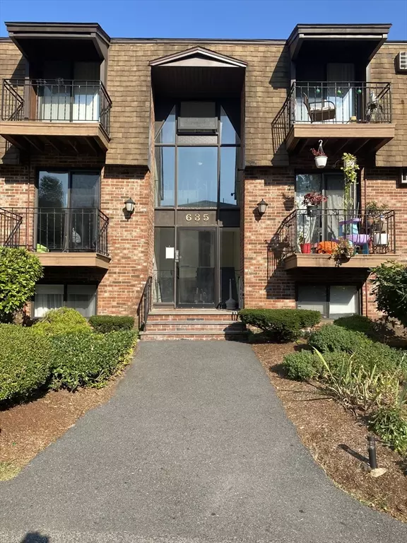 Haverhill, MA 01832,635 West Lowell Ave #7