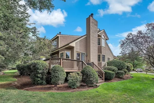 5 Weybridge Lane #5, Hopkinton, MA 01748