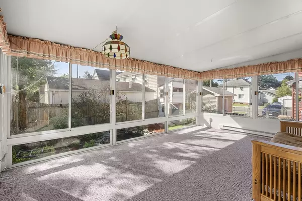 Ludlow, MA 01056,356-358 East St.