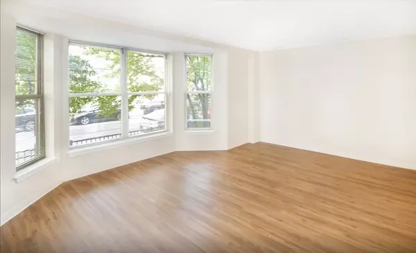 Boston, MA 02215,75 Peterborough #103