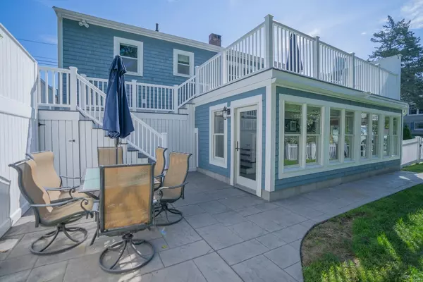 Plymouth, MA 02360,94 Manomet Avenue