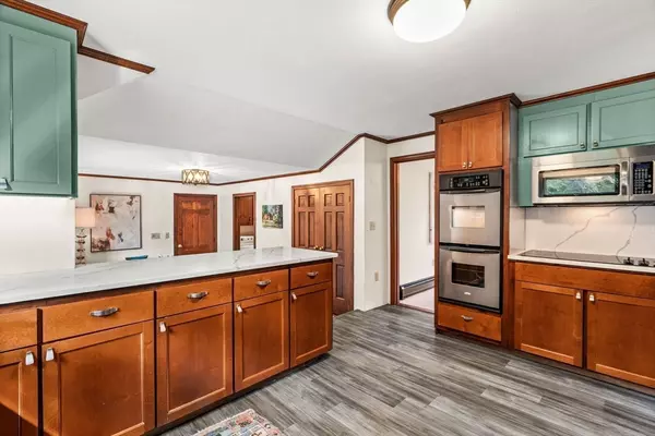 Andover, MA 01810,4 Buchan Road