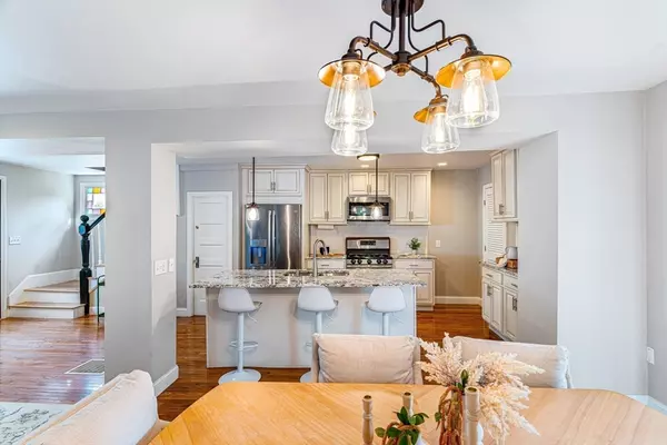 Newton, MA 02464,12 Shawmut Park