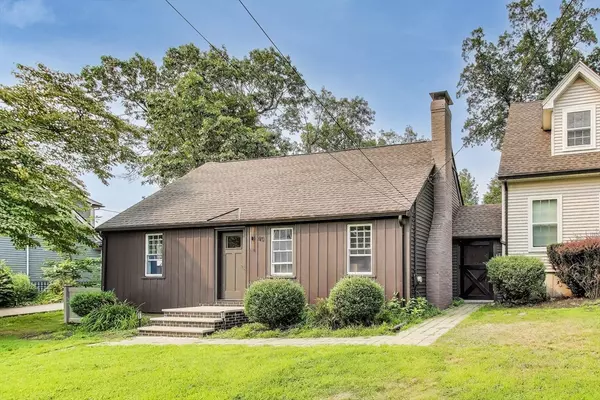 Winchester, MA 01890,40 Dunster Ln #1