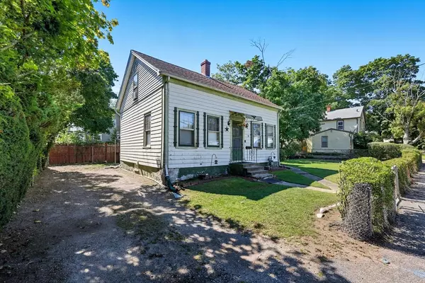 North Attleboro, MA 02760,32 Richards Ave