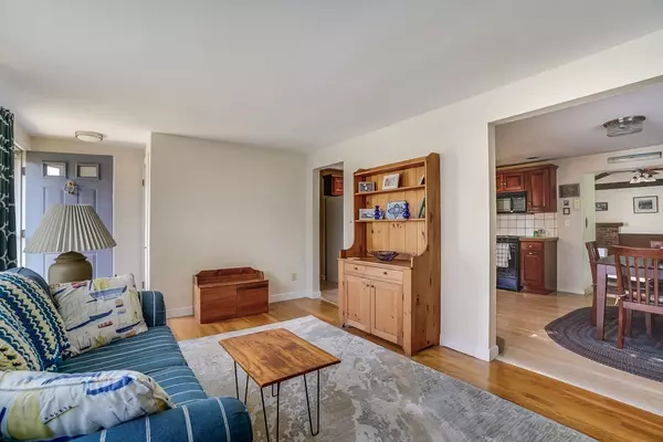 Haverhill, MA 01830,63 Melrose Ave