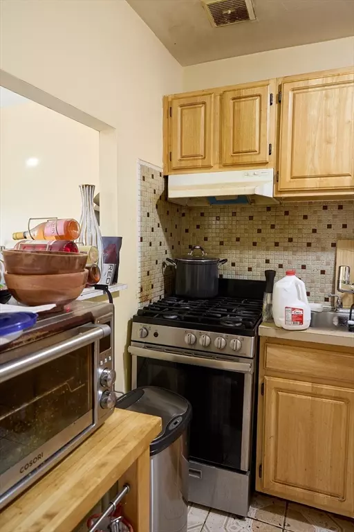 Boston, MA 02136,175 Clare Ave #B2