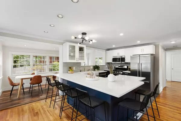 Stoneham, MA 02180,5 Elmhurst Road