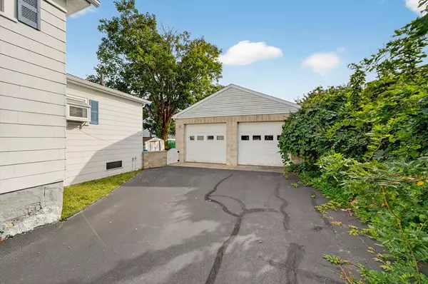New Bedford, MA 02740,38 Stowell St