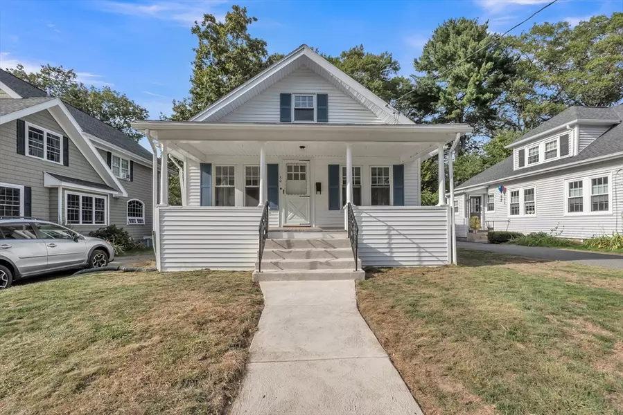 30 Morse Rd, Framingham, MA 01701