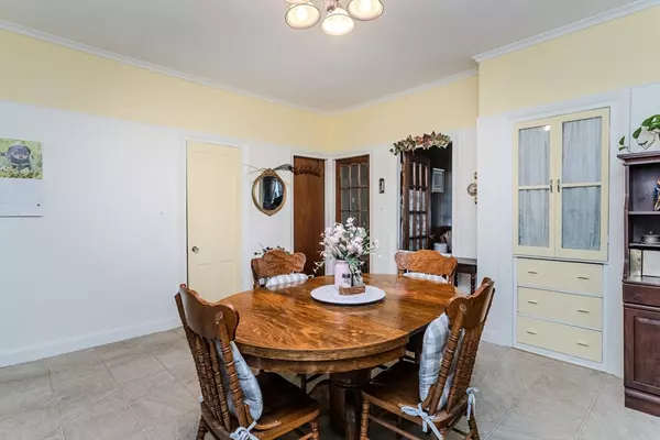 Holyoke, MA 01040,48 N. Canal St