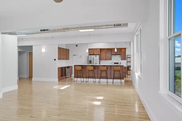 Somerville, MA 02143,43 Park Street #18