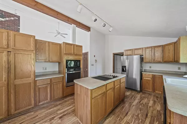 Plymouth, MA 02360,10 Elgren Way