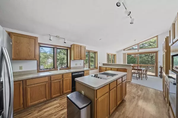 Plymouth, MA 02360,10 Elgren Way