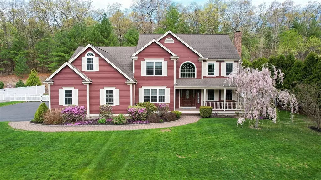 Littleton, MA 01460,36 Whitetail Way