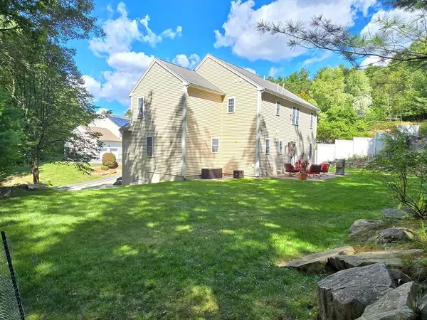 Ashland, MA 01721,3 Blueberry Hill Ln