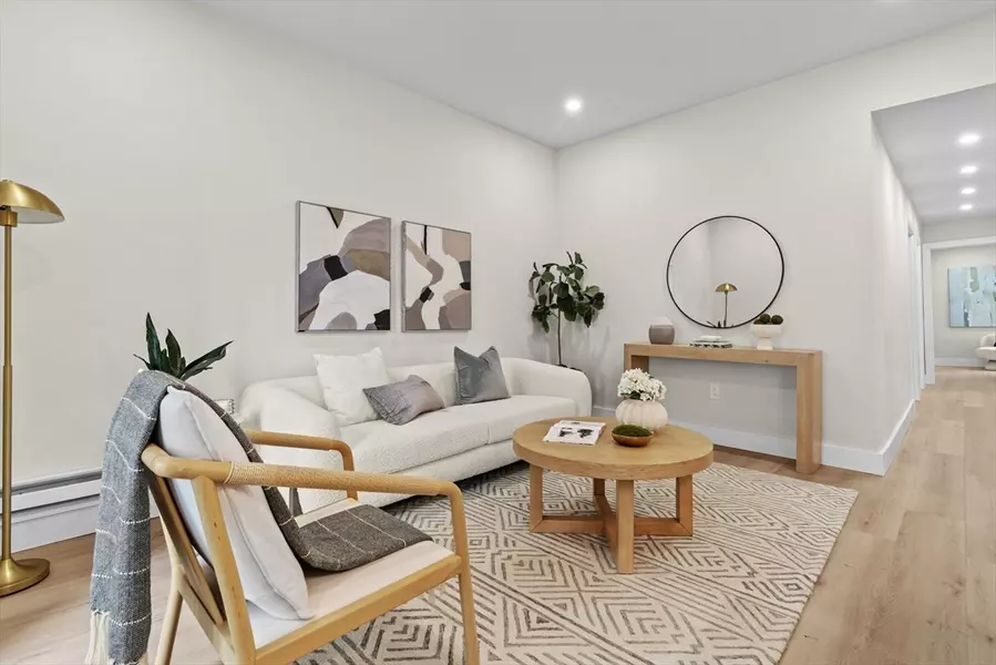 72-74 Chelsea St #3, Boston, MA 02128