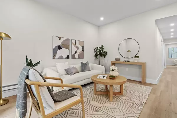 72-74 Chelsea St #3, Boston, MA 02128