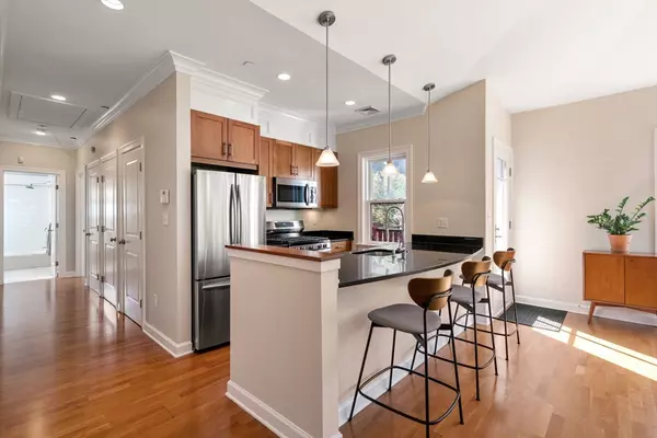 Boston, MA 02130,111-121 Green St #301