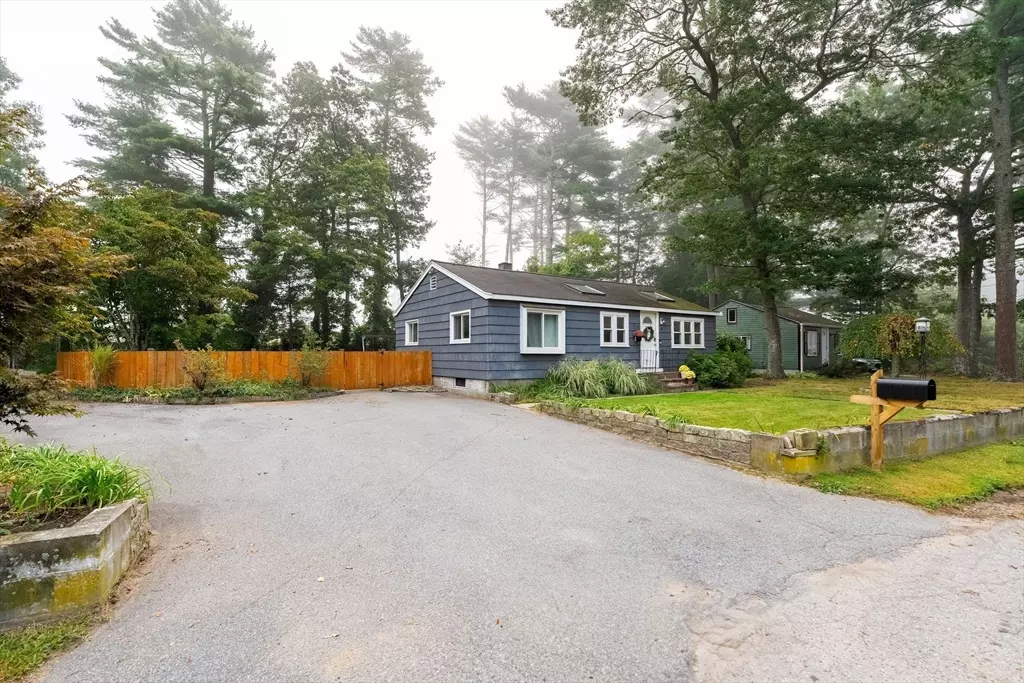 Carver, MA 02330,61 Cedar Dr