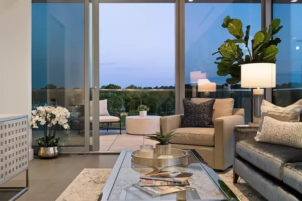 Haverhill, MA 01830,160 Merrimack Street #904