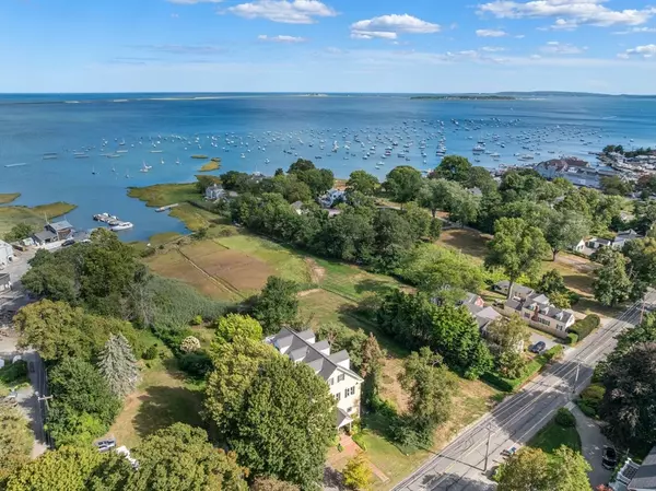 Duxbury, MA 02332,535 Washington Street
