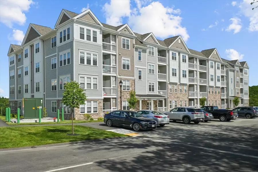 1302 Codman Way #1302, Westborough, MA 01581