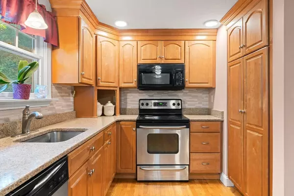 Scituate, MA 02066,15 Bearce Lane