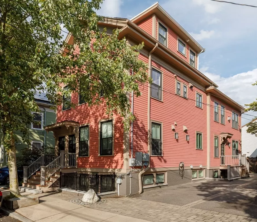 Cambridge, MA 02139,248 Norfolk St #248
