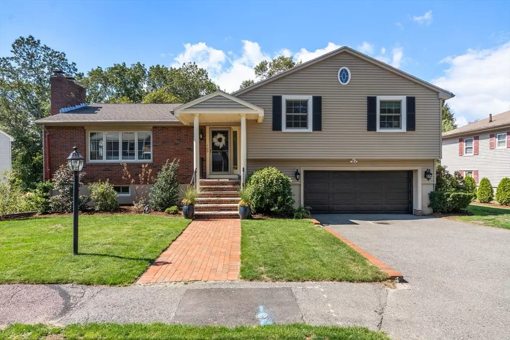 Medford, MA 02155,49 Doonan St