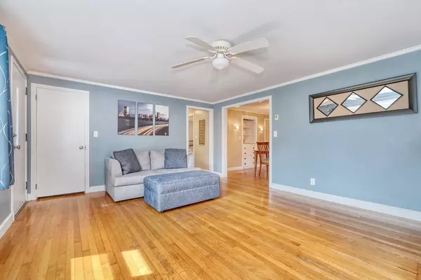 Saugus, MA 01906,33 Eustis St