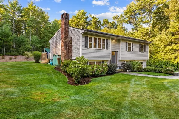 Duxbury, MA 02332,61 North St