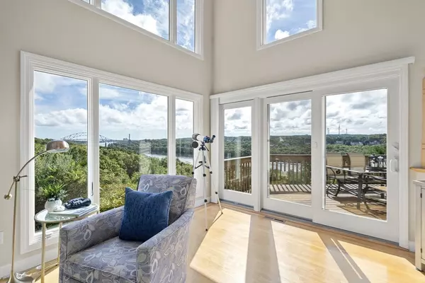 4 Bittersweet Ln #4, Bourne, MA 02532