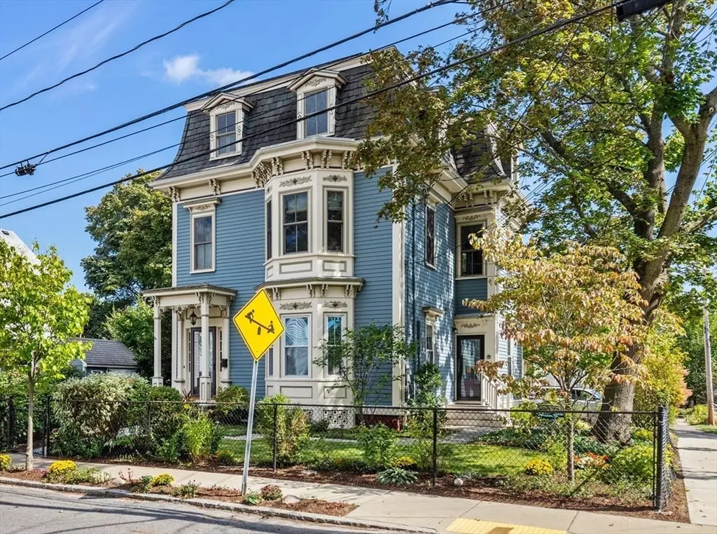 Arlington, MA 02474,45 Teel St
