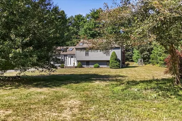 Carver, MA 02330,23 Bow St